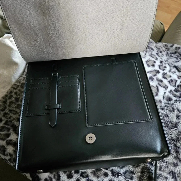 Pixie Mood | Caitlin Mini Tote Black Vegan Leather - Crossbody Shoulder Strap - Picture 8 of 11